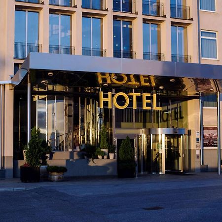 Best Western Plus Sthlm Bromma Стокхолм Екстериор снимка