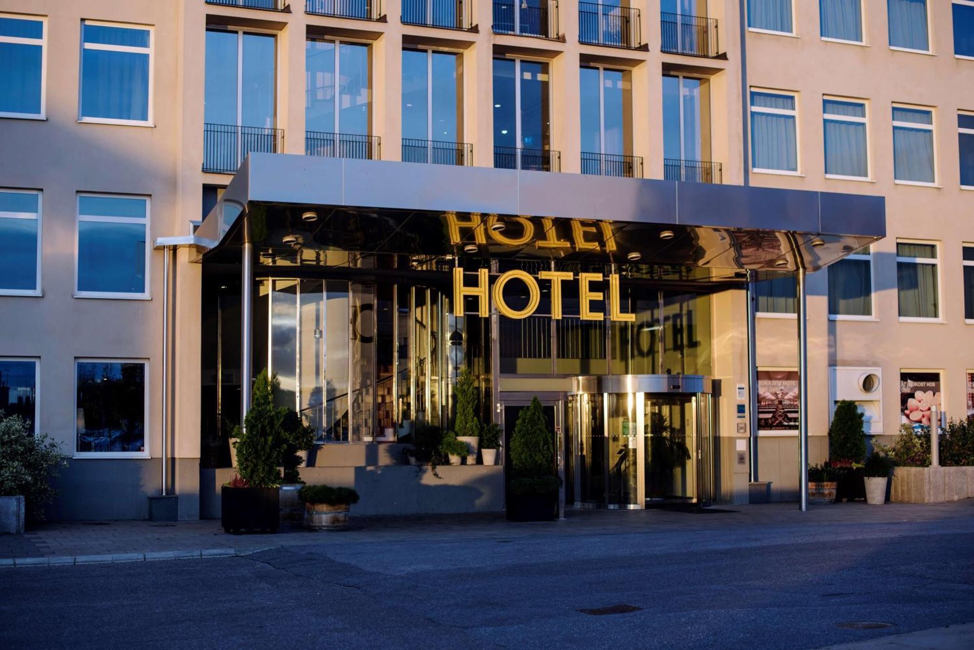 Best Western Plus Sthlm Bromma Стокхолм Екстериор снимка