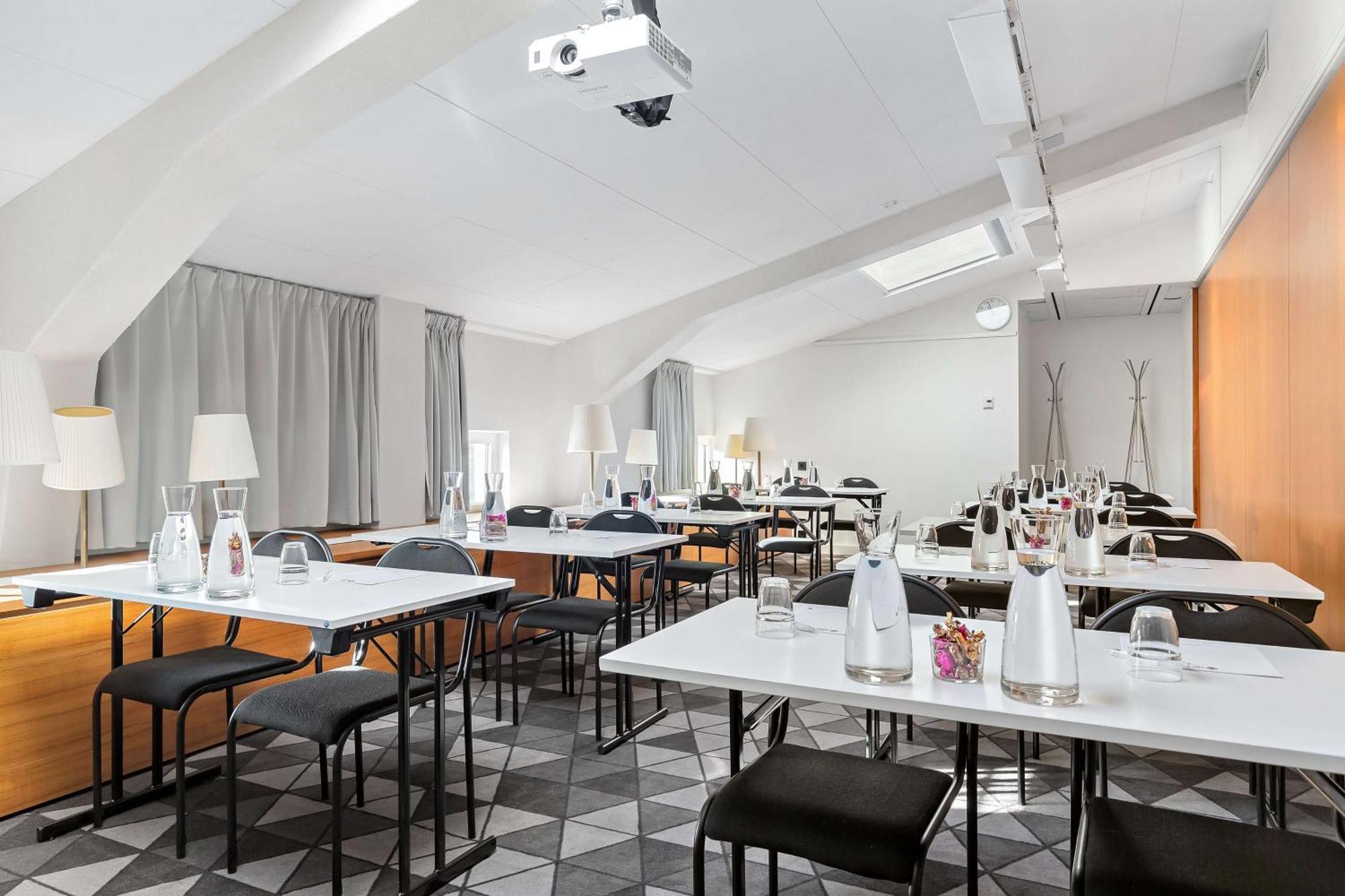 Best Western Plus Sthlm Bromma Стокхолм Екстериор снимка