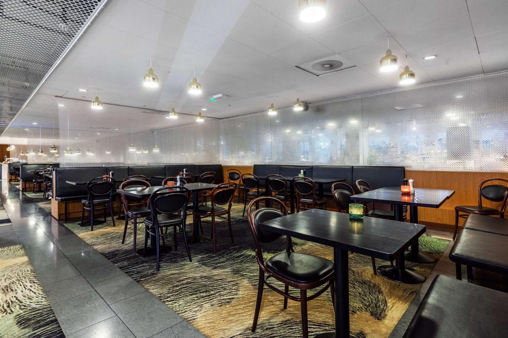 Best Western Plus Sthlm Bromma Стокхолм Екстериор снимка